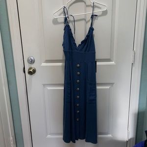 New Lulu’s Blue Midi Dress